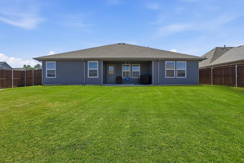 4028 Cornerstone Circle, Granbury TX 76048 - Photo 35