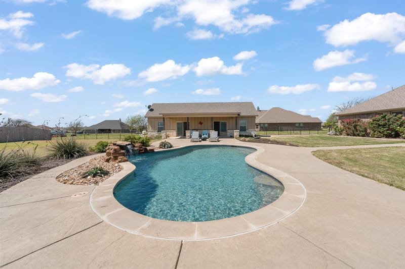 7925 Grassland Drive, Godley TX 76044 - Photo 30