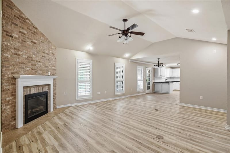 190 Westshore Drive, Wills Point TX 75169 - Photo 4