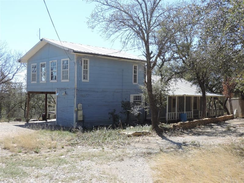 550 Chaparral Drive, Brownwood TX 76801 - Photo 2