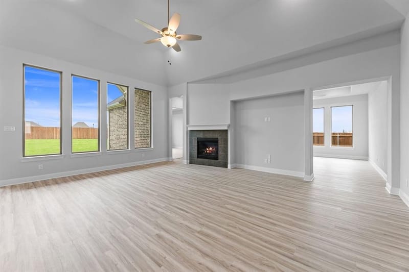 237 Basketflower Drive NE, Waxahachie TX 75169 - Photo 5