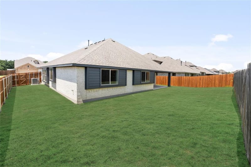 179 Creekside Drive, Sanger TX 76266 - Photo 33