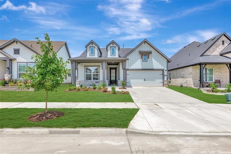 2104 Lindsey Lane, Northlake TX 76247