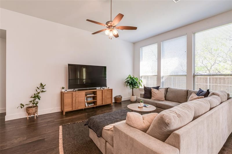 704 Wycliffe Drive, Celina TX 75009 - Photo 15