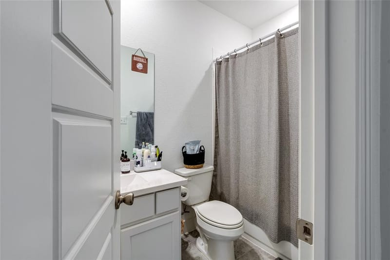 704 Wycliffe Drive, Celina TX 75009 - Photo 8