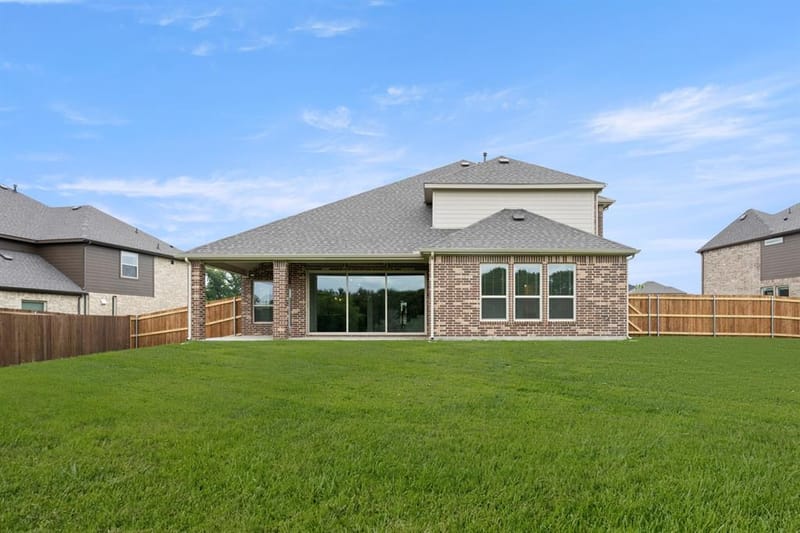 1001 E Hidden Lakes Drive, DeSoto TX 75115 - Photo 4