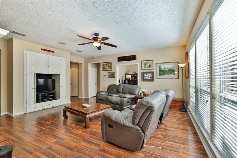 7129 Aspen Wood Trail, Fort Worth TX 76132 - Photo 14