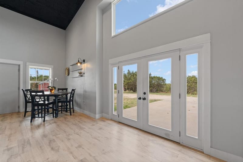 420 Overlook Drive, Cleburne TX 76033 - Photo 7
