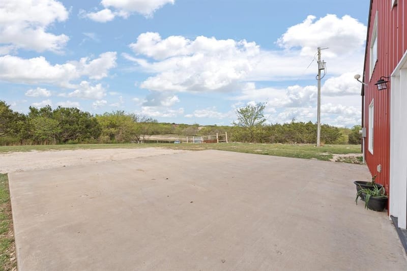 420 Overlook Drive, Cleburne TX 76033 - Photo 33