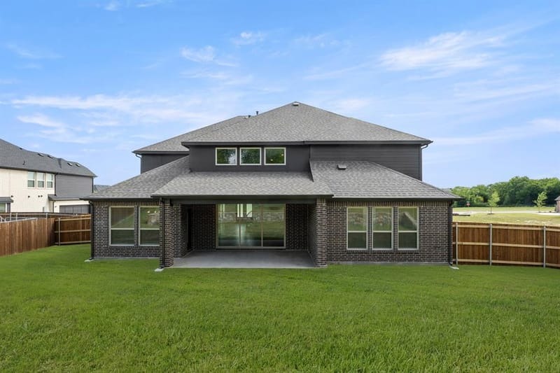 1115 Willow Lake Drive, DeSoto TX 75115 - Photo 4