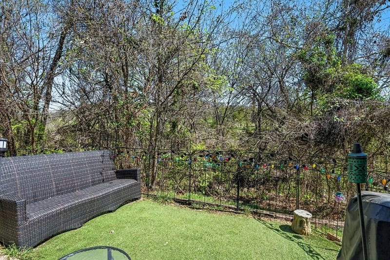 237 Shady Lane Drive, Fort Worth TX 76112 - Photo 9