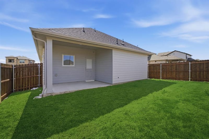 812 Antioch Drive, Princeton TX 75071 - Photo 2