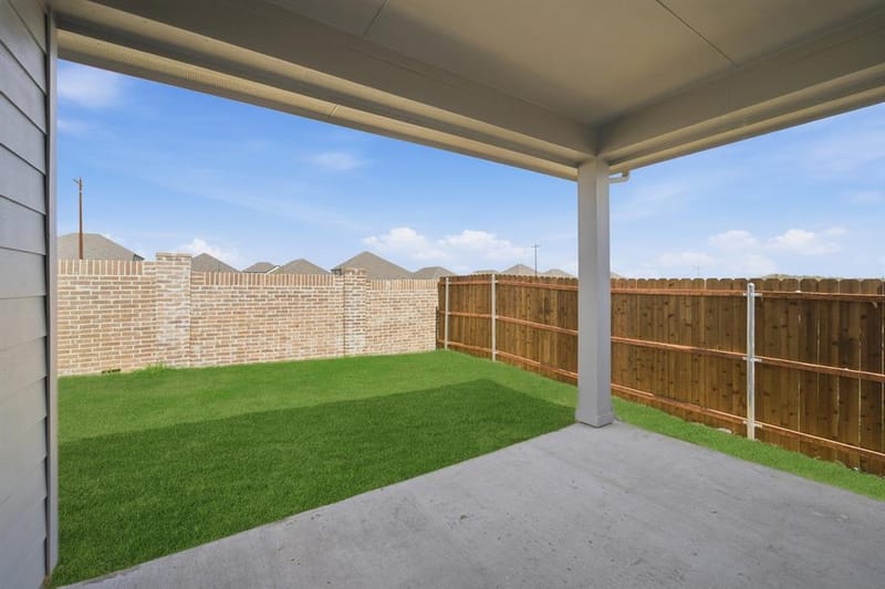 812 Antioch Drive, Princeton TX 75071 - Photo 3