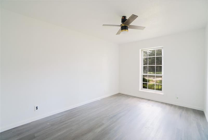 7709 Marlborough Drive W, Fort Worth TX 76134 - Photo 5