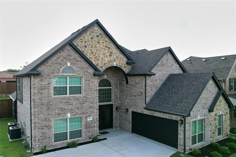 105 Wild River Court, DeSoto TX 75115