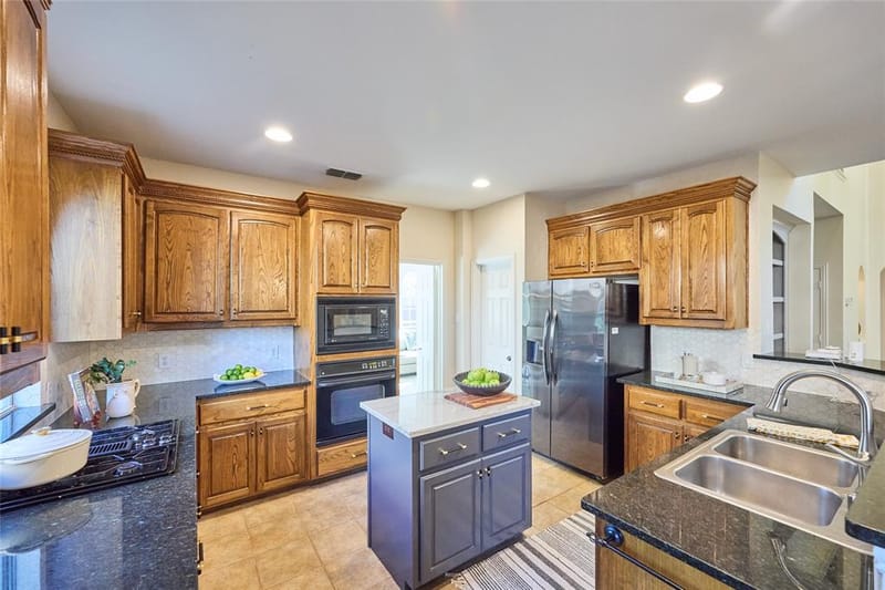 3134 Barkwood Lane, Frisco TX 75033 - Photo 18