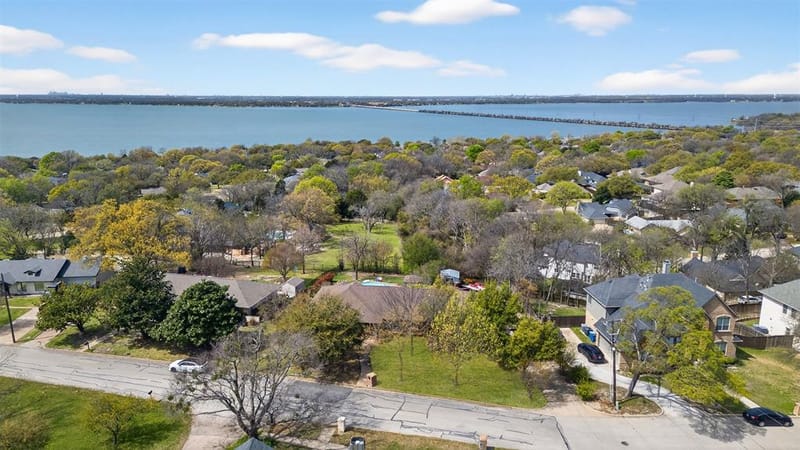 902 S Alamo Road, Rockwall TX 75087 - Photo 9