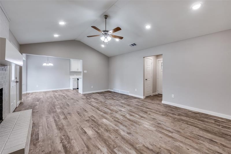 1600 Briar Run, Benbrook TX 76126 - Photo 7