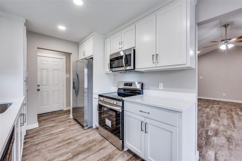 1600 Briar Run, Benbrook TX 76126 - Photo 10