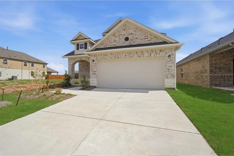 5307 Millbrook Drive, Princeton TX 75071 - Photo 2