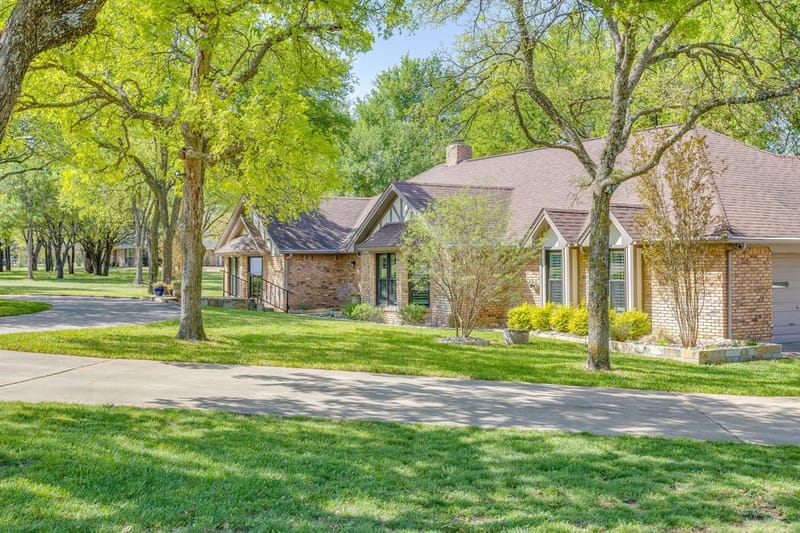 121 Westridge Trail, Weatherford TX 76087 - Photo 3