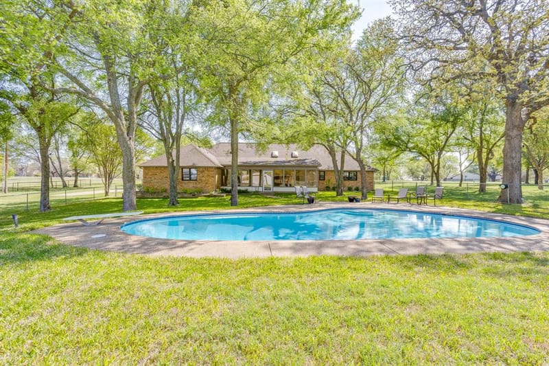 121 Westridge Trail, Weatherford TX 76087