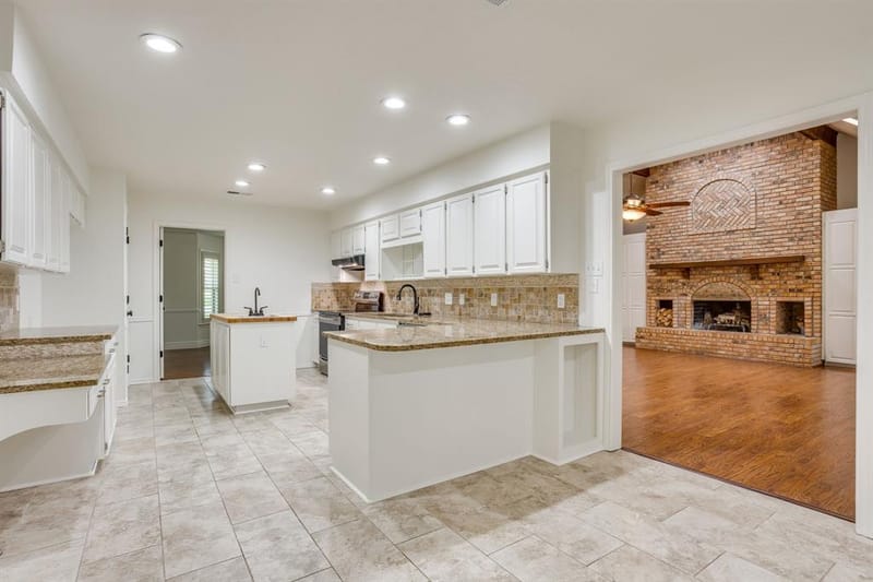 121 Westridge Trail, Weatherford TX 76087 - Photo 8
