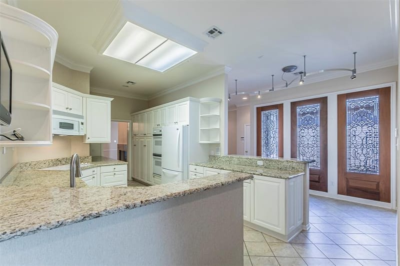 79 Sugar Creek Place, Woodway TX 76712 - Photo 10