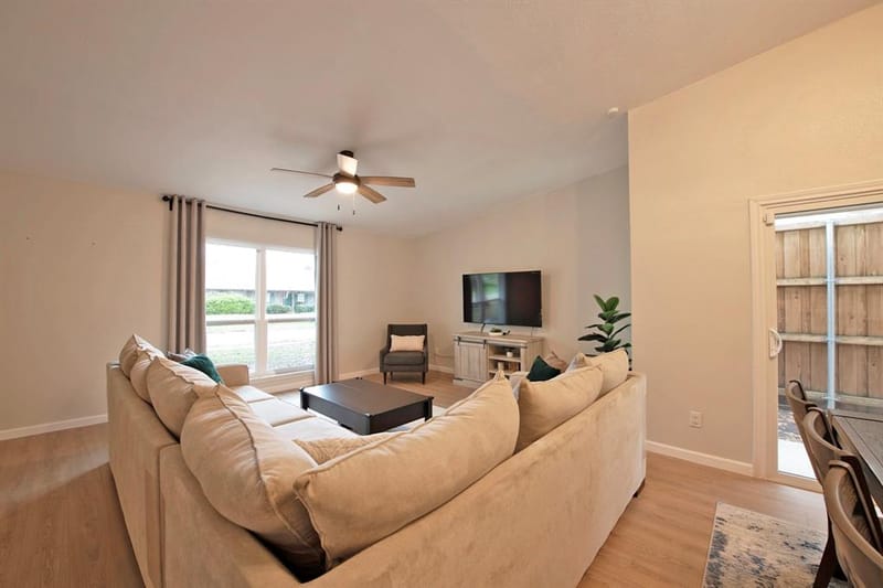 9322 Shipman Street, Rowlett TX 75088 - Photo 7