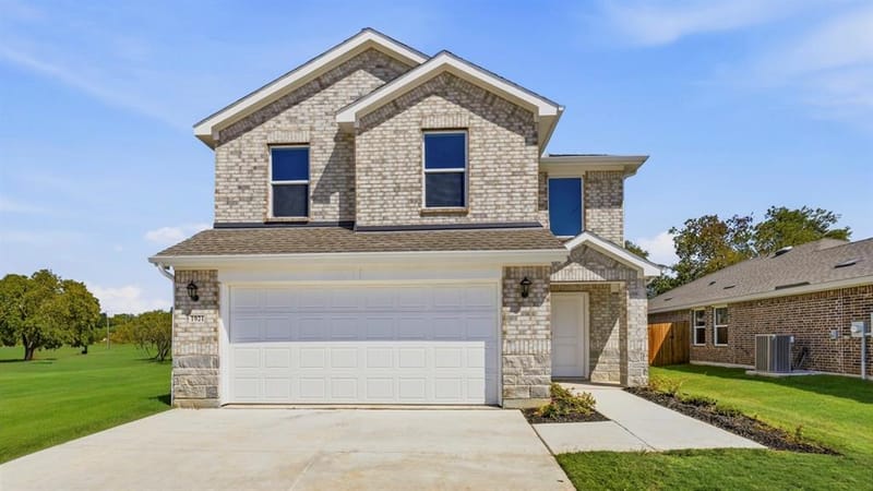 1921 Glory Drive, Bonham TX 75418