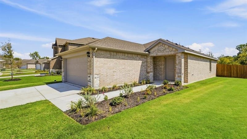 1909 Glory Drive, Bonham TX 75418