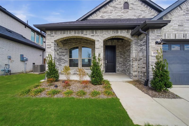820 Metcalf Drive, Princeton TX 75071 - Photo 4