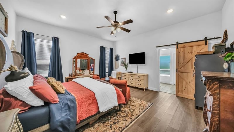 119 Oak View Drive, Godley TX 76044 - Photo 24