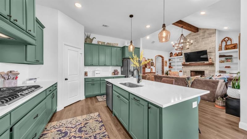 119 Oak View Drive, Godley TX 76044 - Photo 15