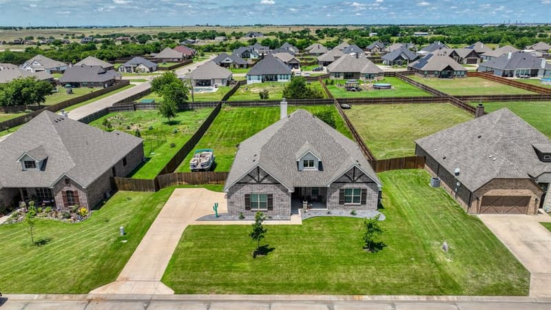 119 Oak View Drive, Godley TX 76044 - Photo 31