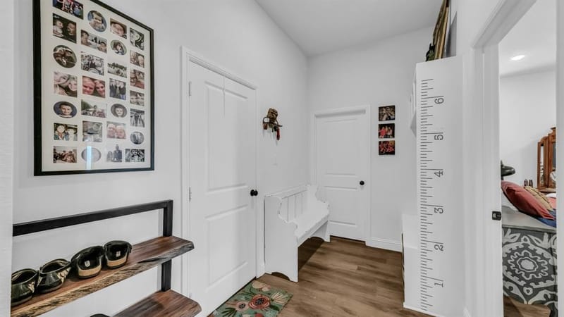 119 Oak View Drive, Godley TX 76044 - Photo 8