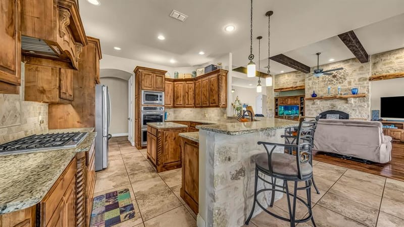 317 Arapahoe Ridge, Weatherford TX 76087 - Photo 9