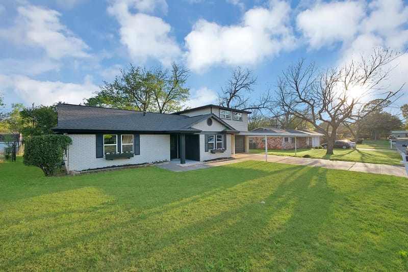 1213 Walker Drive, Hurst TX 76053 - Photo 18