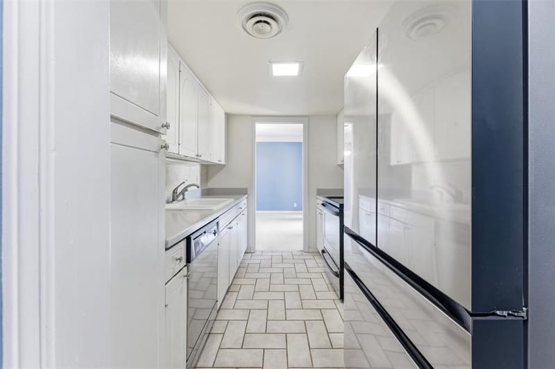 558 E Avenue J # D, Grand Prairie TX 75050 - Photo 14