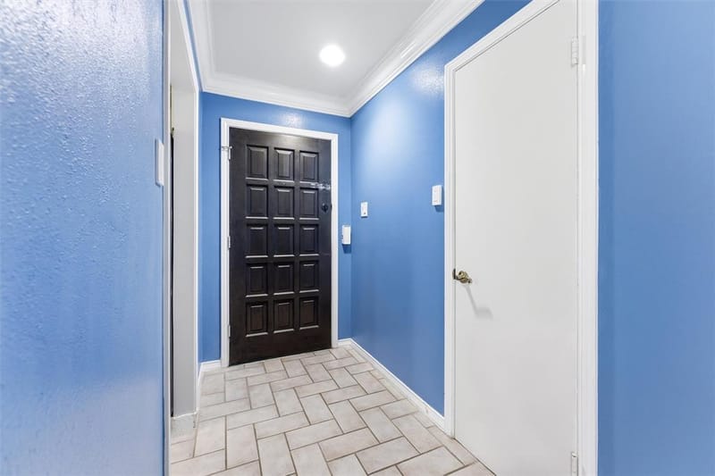 558 E Avenue J # D, Grand Prairie TX 75050 - Photo 8