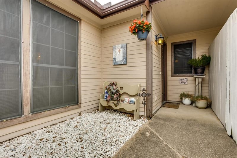 1106 Woburn Drive, Garland TX 75043 - Photo 3