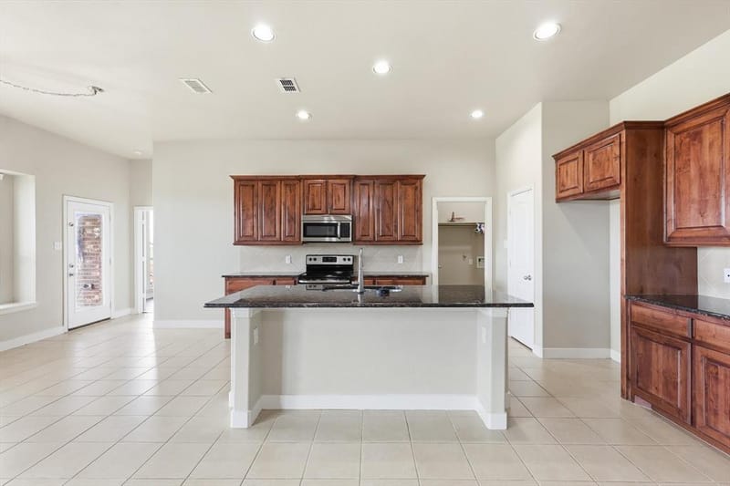 105 Devonshire Drive, Waxahachie TX 75167 - Photo 12