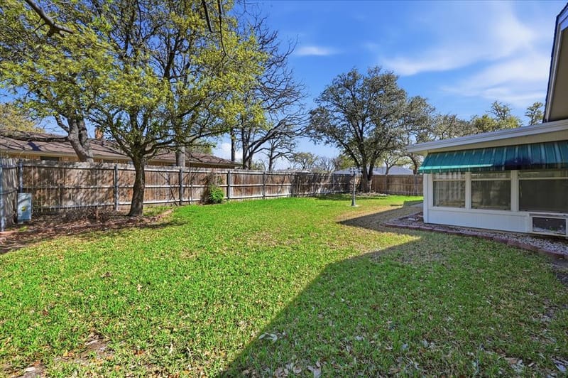 3311 Peachtree Lane, Pantego TX 76013 - Photo 5