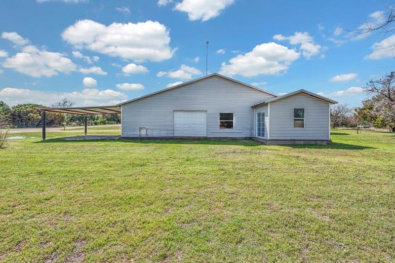 105 County Road 3590, China Spring TX 76633 - Photo 23