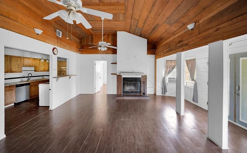 105 County Road 3590, China Spring TX 76633 - Photo 4