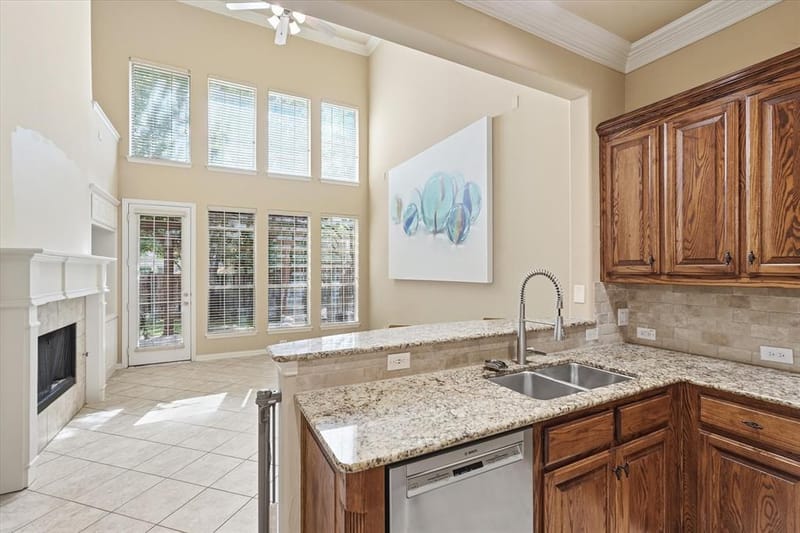 5389 Keswick Drive, Frisco TX 75034 - Photo 8