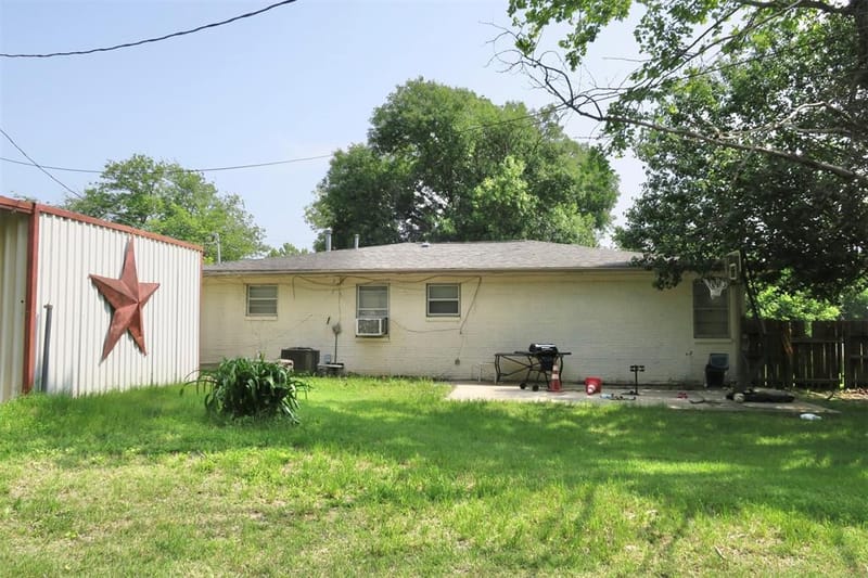 1689 N Highway 81 N, Bowie TX 76230 - Photo 11