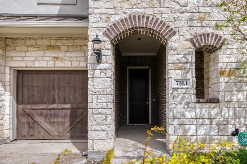 7313 Clear Rapids Drive, McKinney TX 75071 - Photo 4