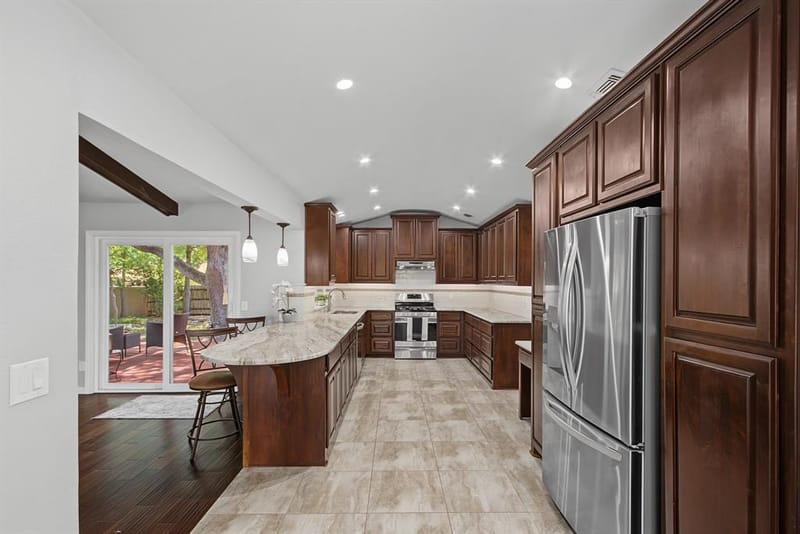 2616 Pin Oak Lane, Plano TX 75075 - Photo 14
