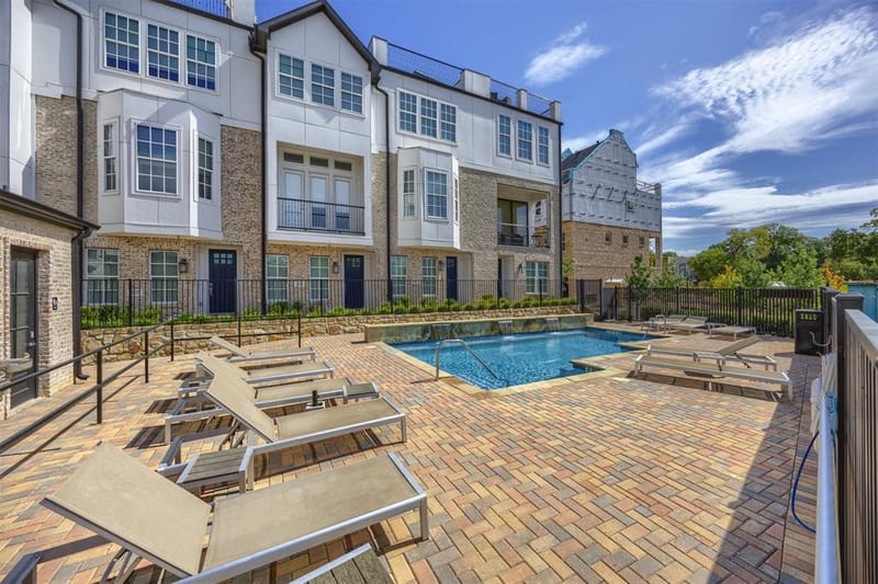 4643 Warwood Lane, Dallas TX 75219 - Photo 26